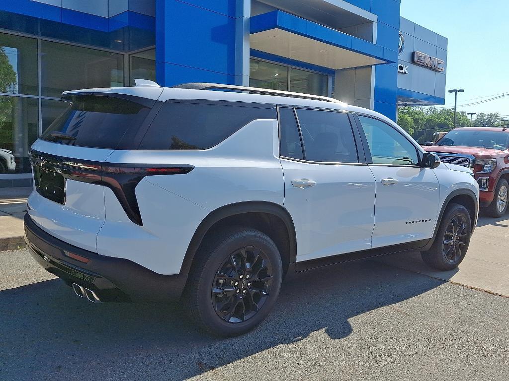 new 2025 Chevrolet Traverse car, priced at $46,980