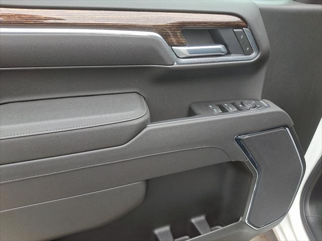 new 2025 GMC Sierra 1500 car, priced at $57,295