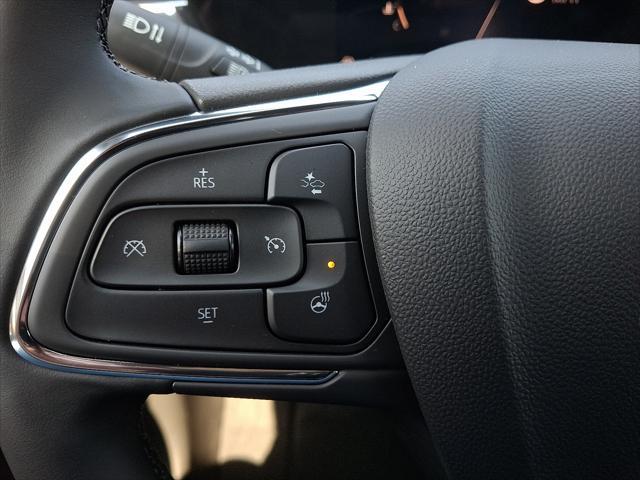 new 2025 Buick Envista car, priced at $26,685