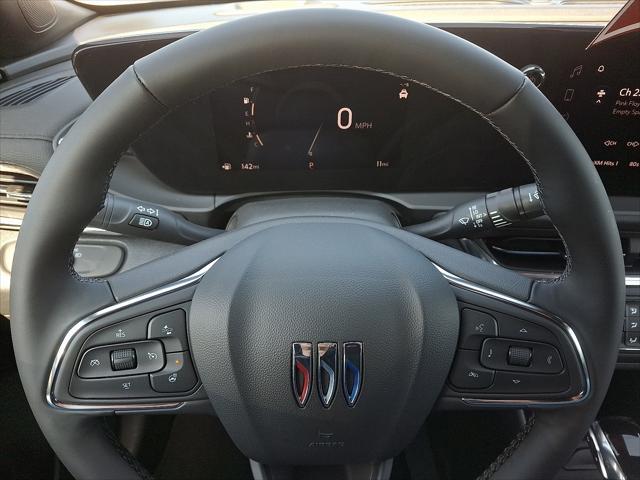 new 2025 Buick Envista car, priced at $26,685