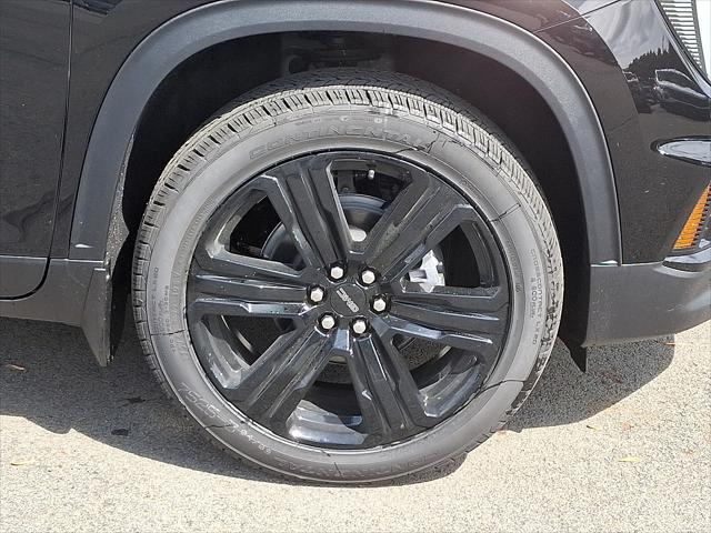 new 2025 GMC Acadia car, priced at $50,075