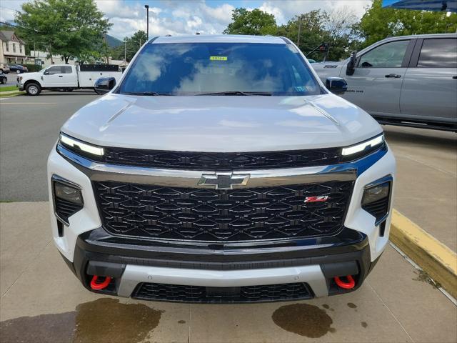 new 2024 Chevrolet Traverse car, priced at $53,860