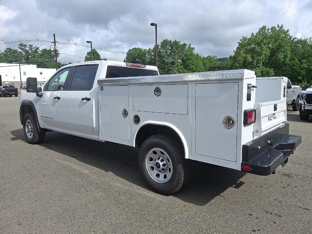 new 2025 GMC Sierra 3500 car, priced at $56,530