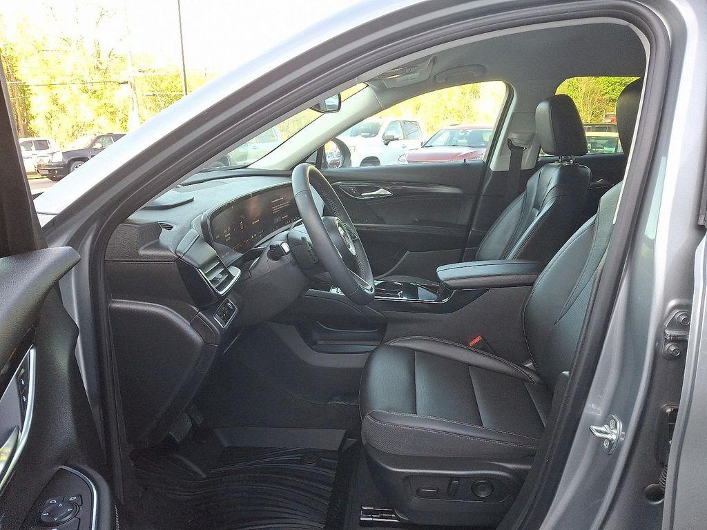 used 2025 Buick Envision car, priced at $39,740