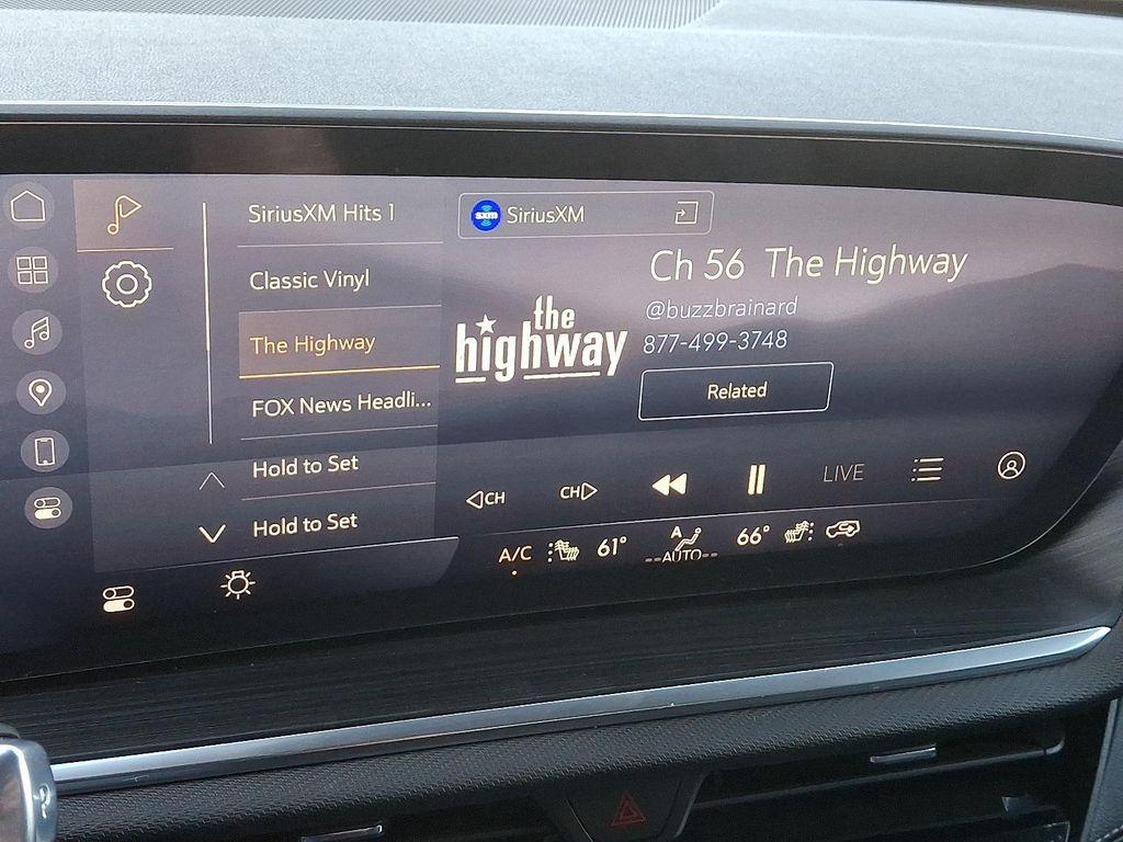 used 2025 Buick Envision car, priced at $39,740