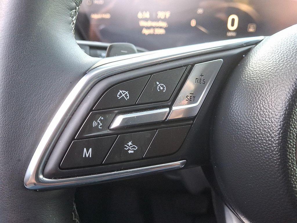 used 2025 Buick Envision car, priced at $39,740