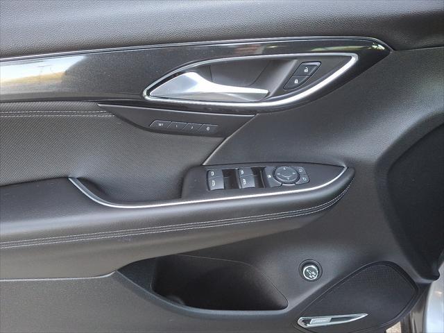 used 2025 Buick Envision car, priced at $39,740
