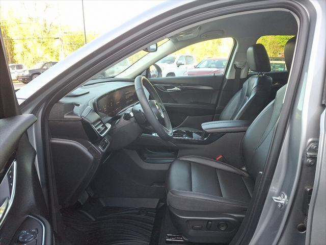 used 2025 Buick Envision car, priced at $39,740