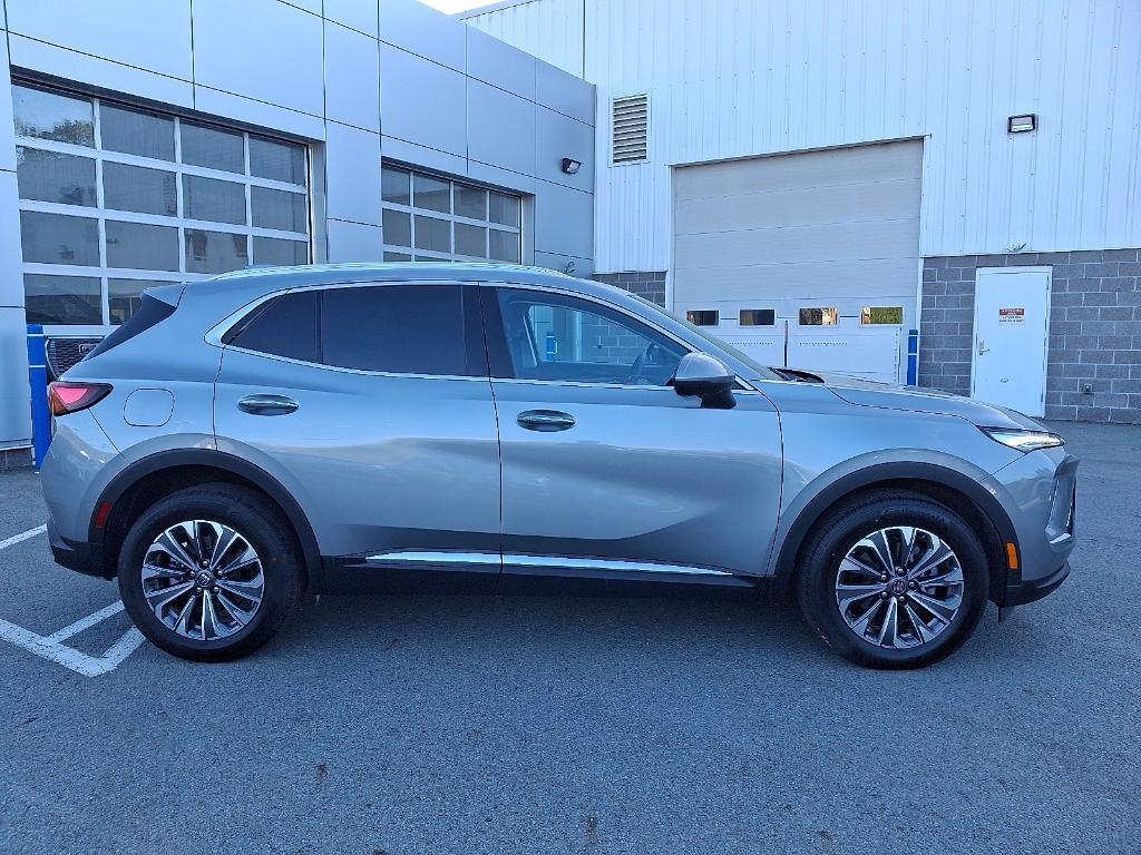 used 2025 Buick Envision car, priced at $39,740