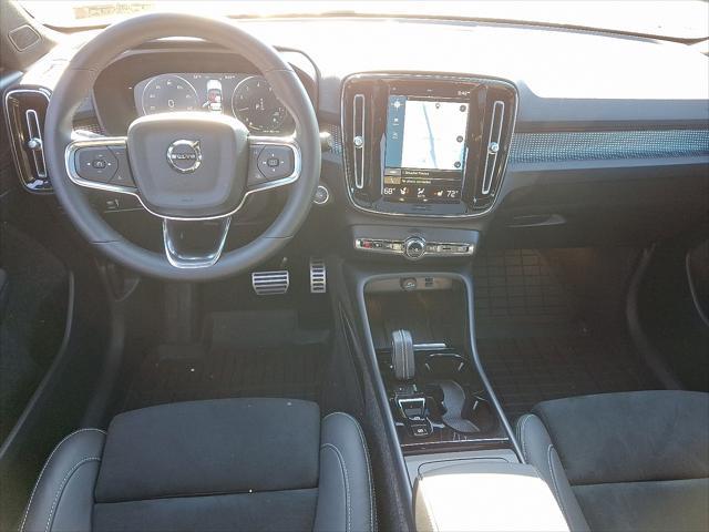 used 2022 Volvo XC40 car, priced at $35,990