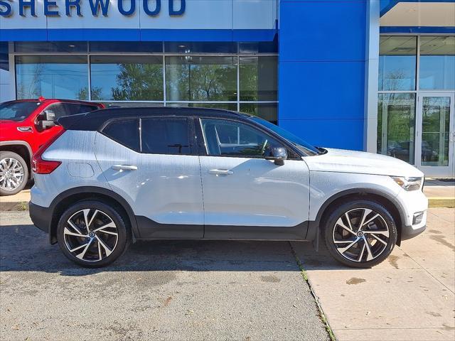 used 2022 Volvo XC40 car, priced at $35,990