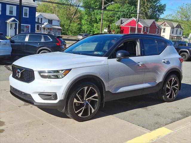 used 2022 Volvo XC40 car, priced at $35,990