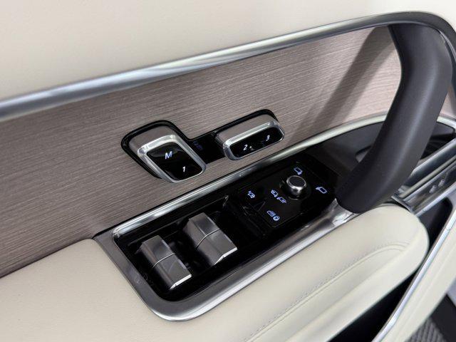 new 2025 Land Rover Range Rover car, priced at $150,251