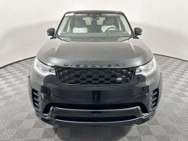 new 2025 Land Rover Discovery car, priced at $79,228