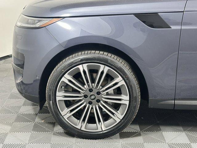 new 2025 Land Rover Range Rover Sport car, priced at $92,690