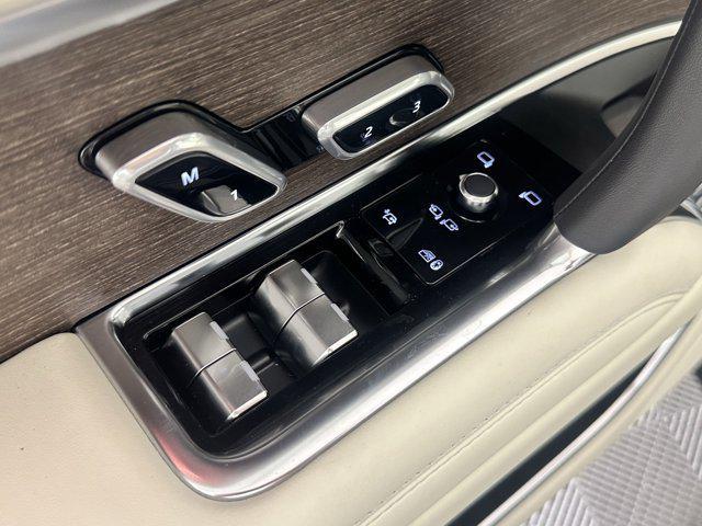 new 2025 Land Rover Range Rover car, priced at $154,950