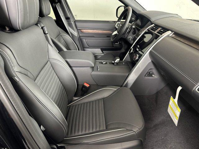 used 2024 Land Rover Discovery car, priced at $65,991