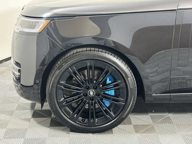 used 2025 Land Rover Range Rover car, priced at $143,998