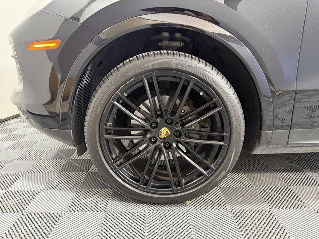 used 2019 Porsche Cayenne car, priced at $30,998