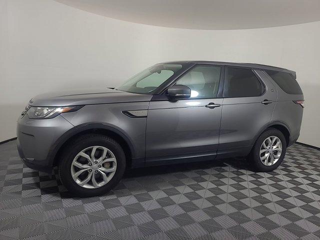 used 2018 Land Rover Discovery car, priced at $25,999