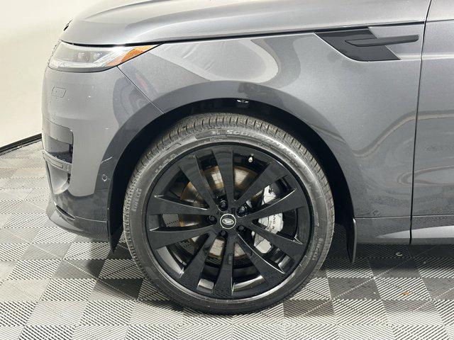 new 2025 Land Rover Range Rover Sport car, priced at $122,045