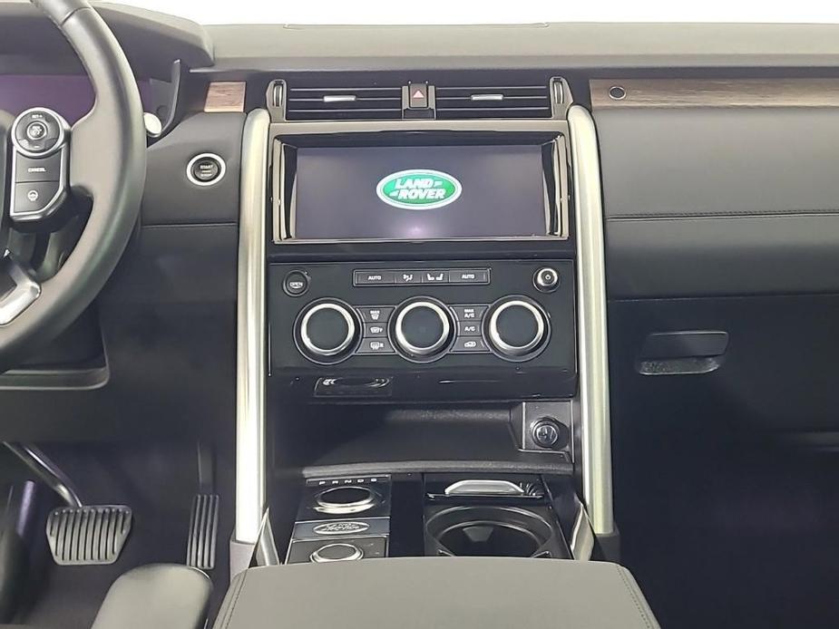 used 2018 Land Rover Discovery car, priced at $27,397