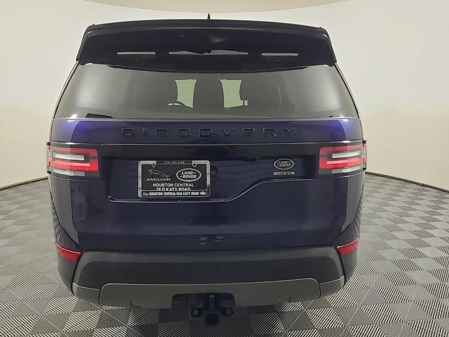 used 2018 Land Rover Discovery car, priced at $27,397