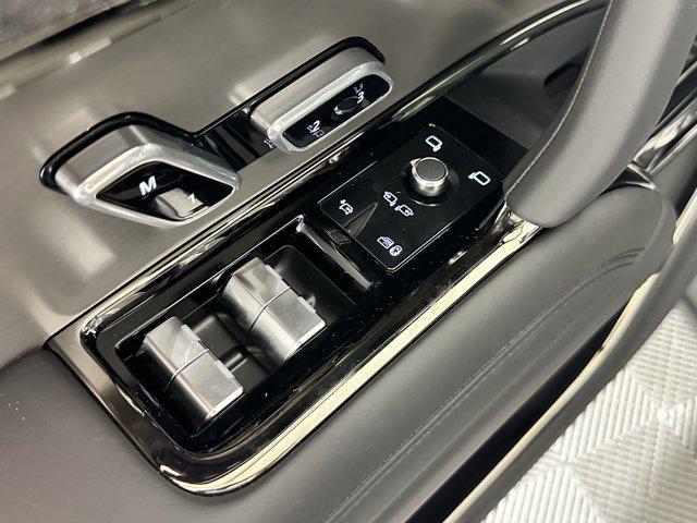 new 2025 Land Rover Range Rover Sport car, priced at $92,060