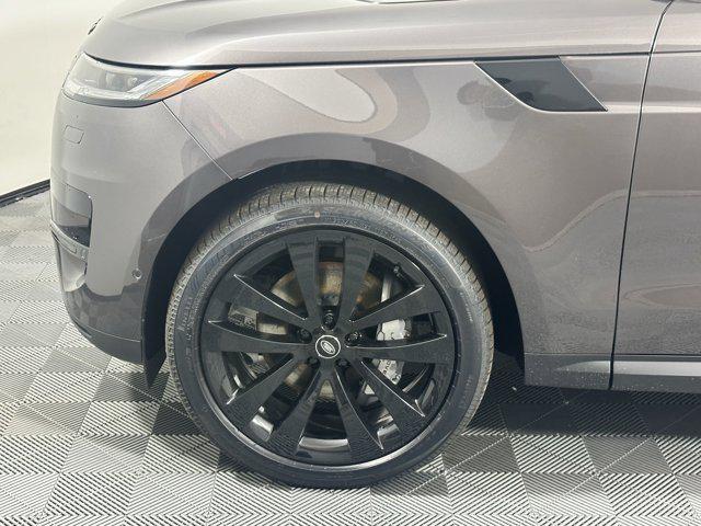 new 2025 Land Rover Range Rover Sport car, priced at $91,715