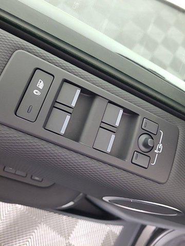 used 2024 Land Rover Discovery car, priced at $53,995