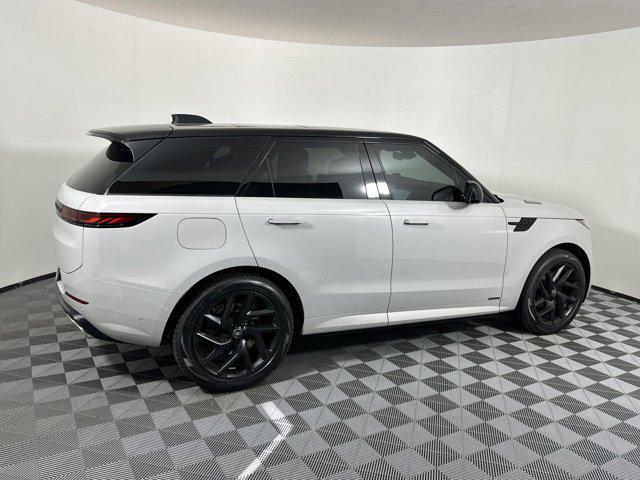 new 2025 Land Rover Range Rover Sport car, priced at $138,675