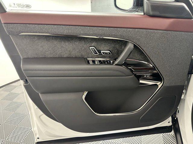 new 2025 Land Rover Range Rover Sport car, priced at $130,071