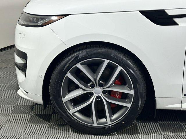 new 2025 Land Rover Range Rover Sport car, priced at $130,071