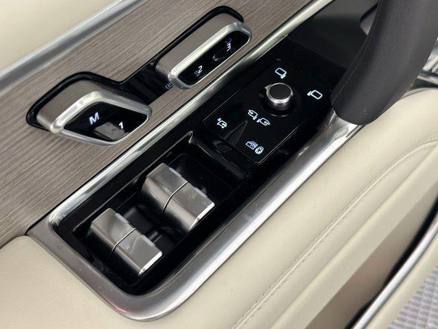 new 2025 Land Rover Range Rover car, priced at $181,070