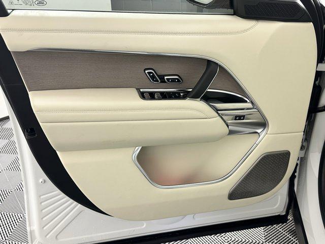 new 2025 Land Rover Range Rover car, priced at $181,070