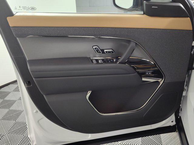 new 2025 Land Rover Range Rover Sport car, priced at $103,835