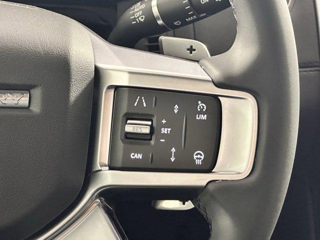 new 2025 Land Rover Discovery car, priced at $70,053