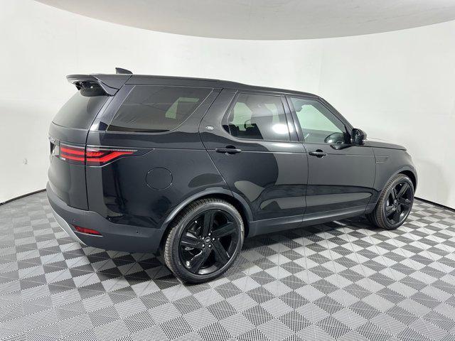 new 2025 Land Rover Discovery car, priced at $70,053