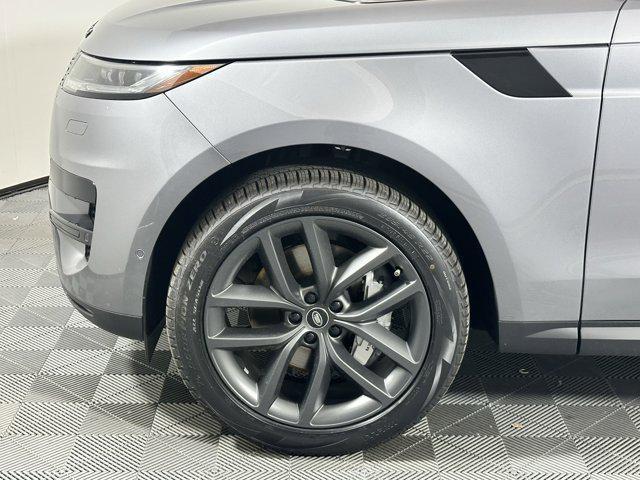 new 2025 Land Rover Range Rover Sport car, priced at $92,125