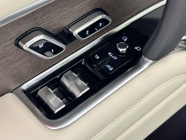 new 2025 Land Rover Range Rover car, priced at $109,725
