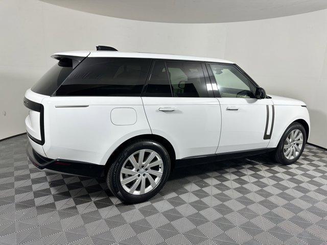 new 2025 Land Rover Range Rover car, priced at $109,725