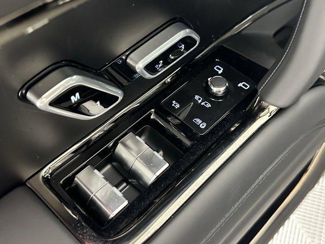 new 2025 Land Rover Range Rover car, priced at $221,715