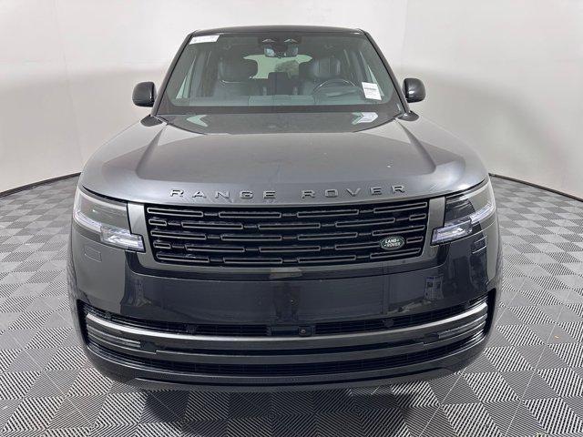 new 2025 Land Rover Range Rover car, priced at $184,301