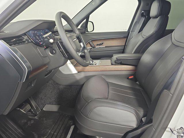 new 2025 Land Rover Range Rover car, priced at $123,575
