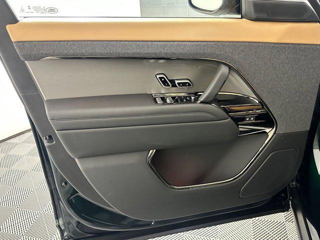 new 2025 Land Rover Range Rover Sport car, priced at $129,910