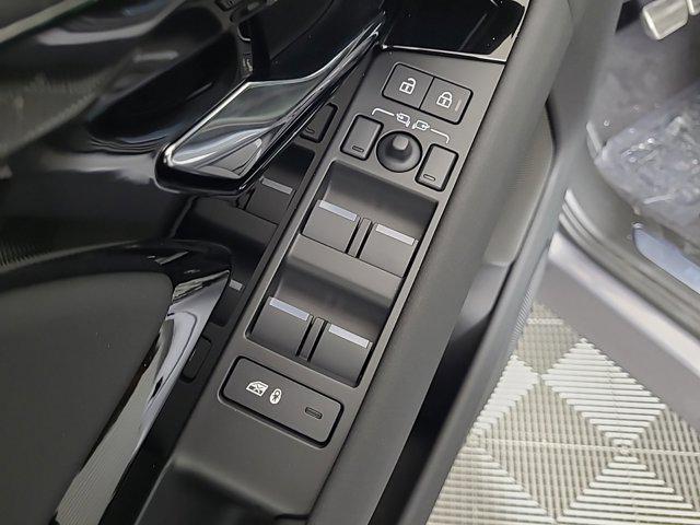 new 2024 Land Rover Range Rover Evoque car, priced at $60,250