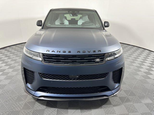 new 2025 Land Rover Range Rover Sport car, priced at $185,625