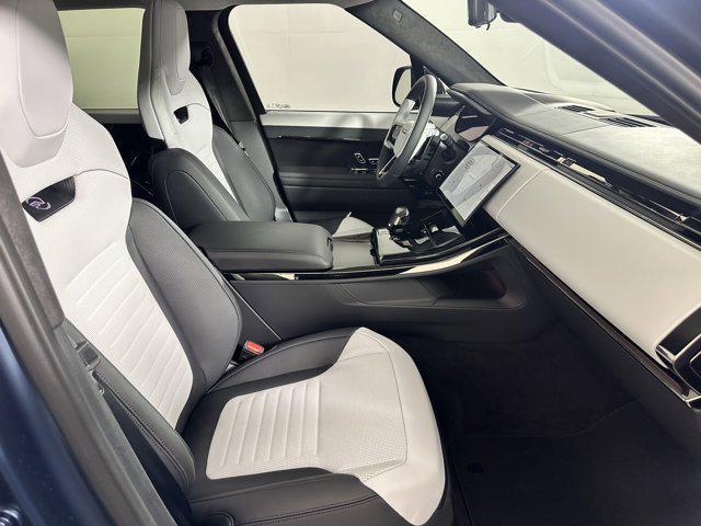new 2025 Land Rover Range Rover Sport car, priced at $185,625