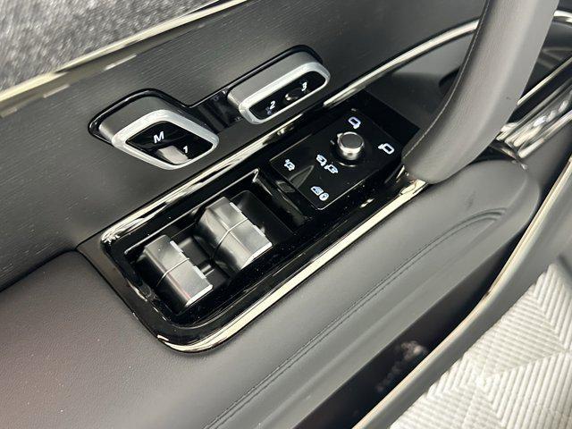 new 2025 Land Rover Range Rover Sport car, priced at $120,295