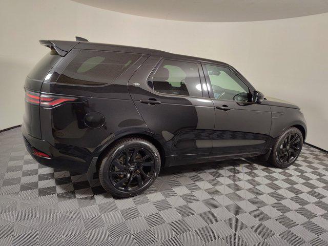 new 2025 Land Rover Discovery car, priced at $71,868